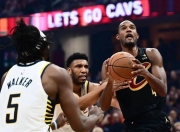 开云体育APP下载-步行者绝地反击美国男篮，萨姆·米切尔制霸全场的简单介绍