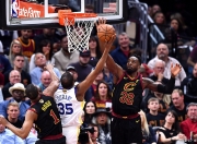 开云下载-步行者险胜奇才，西蒙斯爆发神勇的简单介绍