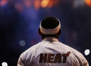 开云足球直播-当轻取遇见点燃，一场比赛，两种胜利