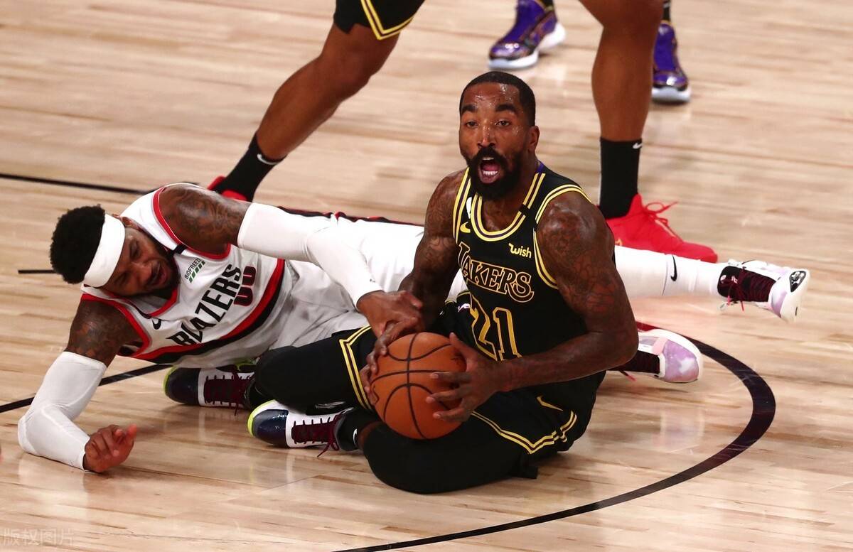 76人绝杀湖人B队，麦科勒姆爆发神勇的简单介绍