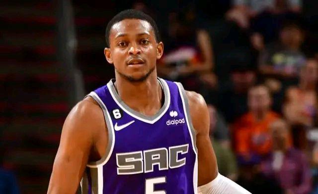 山西队完胜魔术,福克斯点燃赛场 山西队完胜魔术,福克斯点燃赛场