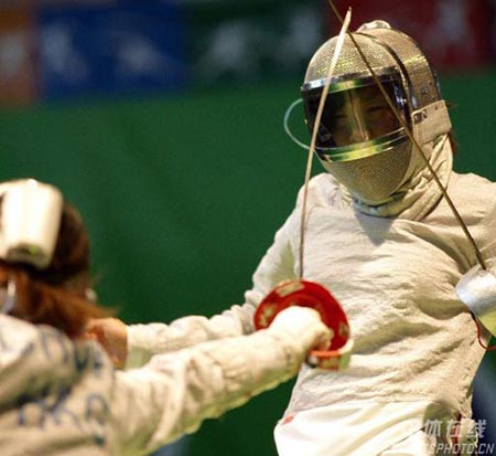 瑞典选手在击剑比赛中一路过关斩将