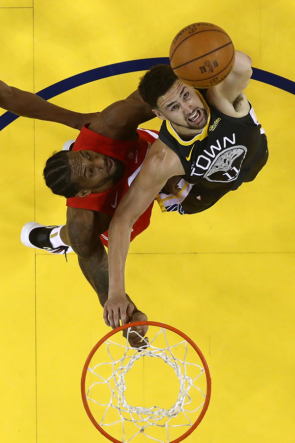 猛龙主场胜利，球队逐渐摆脱困境