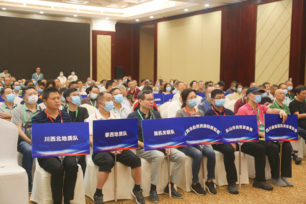 瑞士队员在团体赛中斩获佳绩