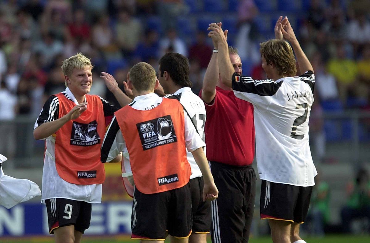 德国客场战胜荷兰，积分榜上升的简单介绍