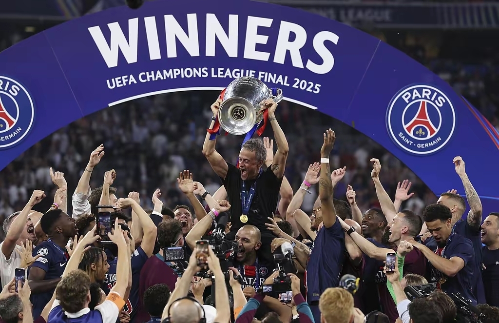 巴黎球场战平，点球大战获胜