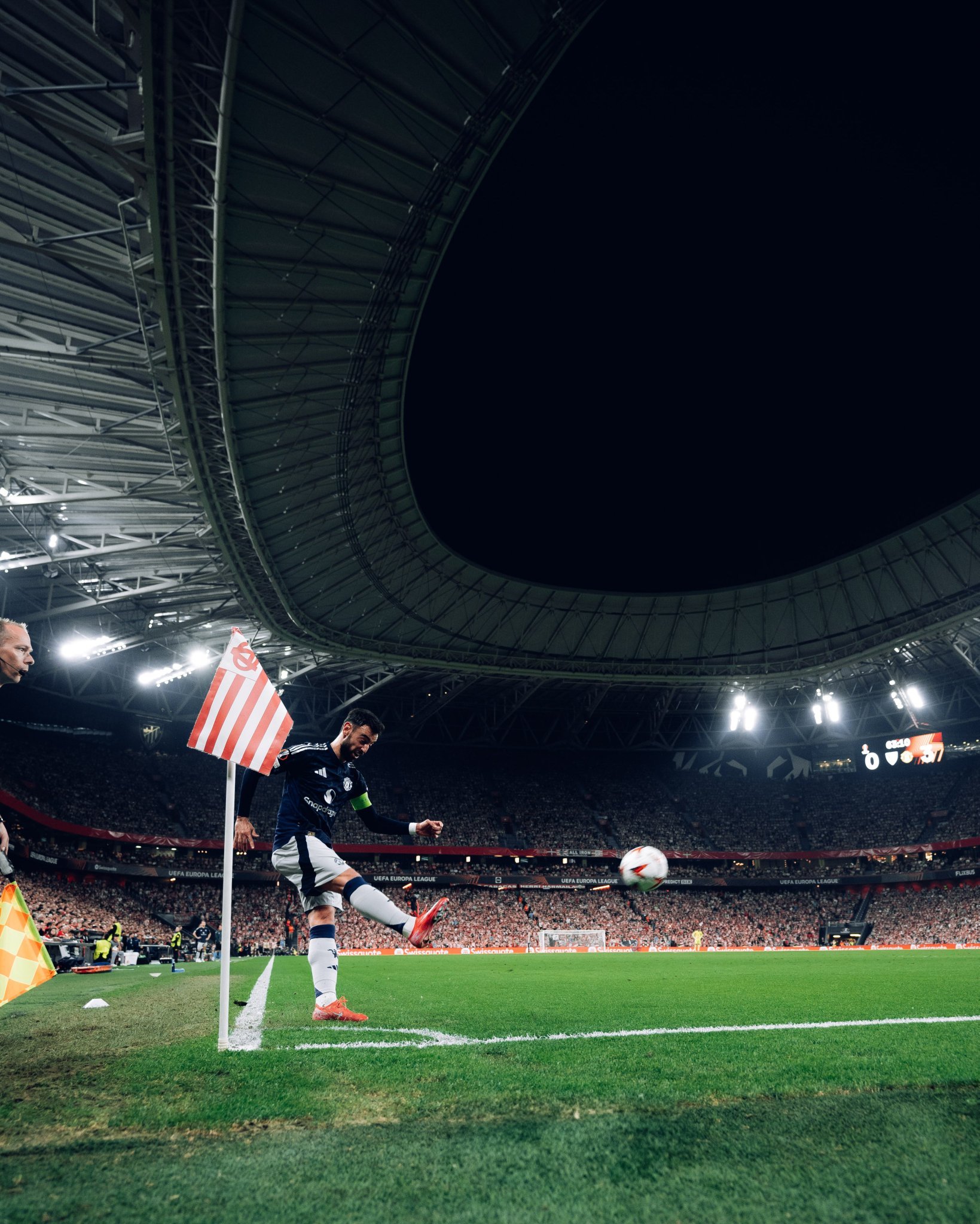 曼联表现稳定，主场取胜，球队雄心勃勃的简单介绍