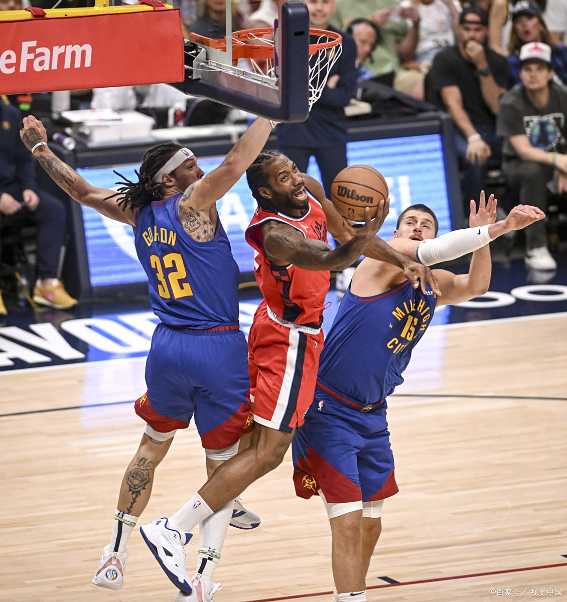 福建队鏖战深圳队，约基奇刷新纪录