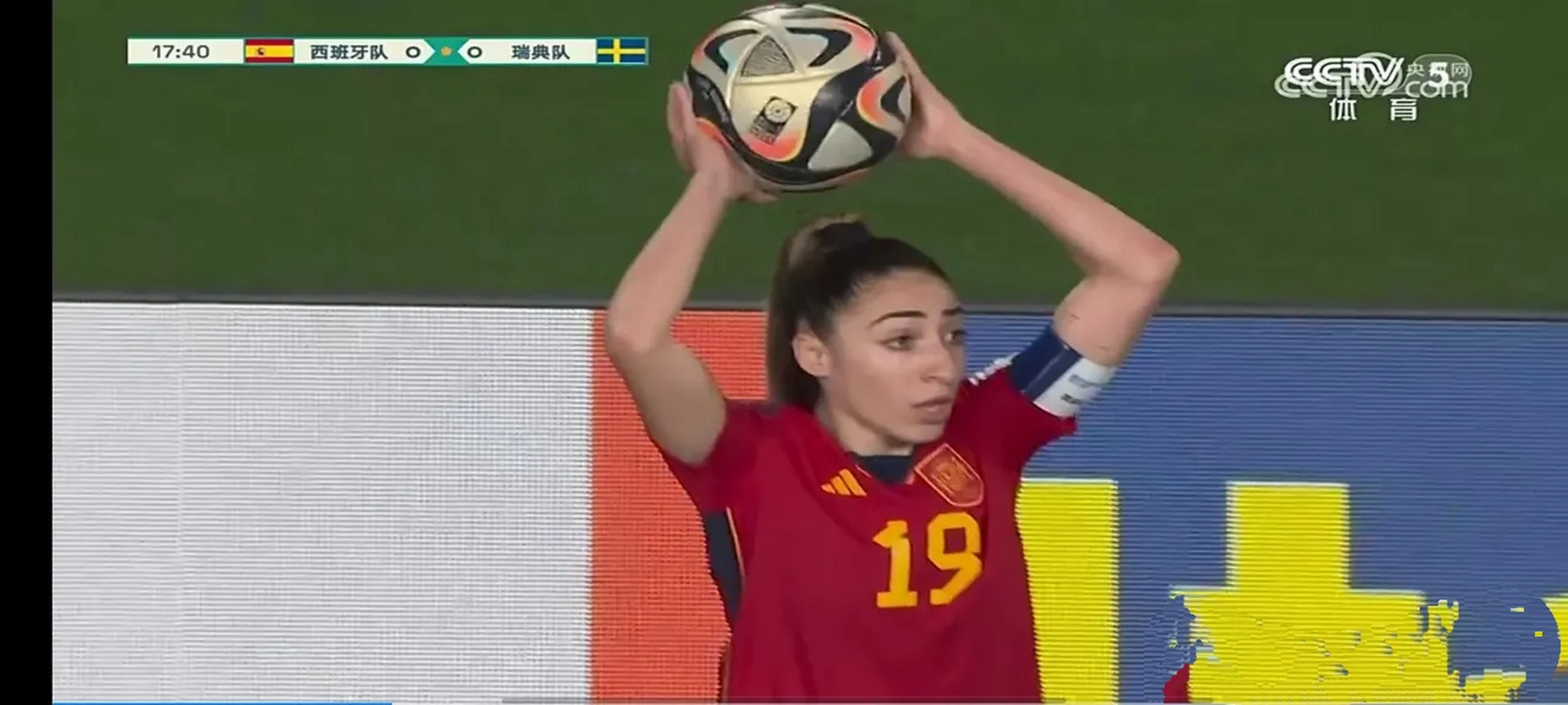 挑战自我！中国女足迎战瑞典队