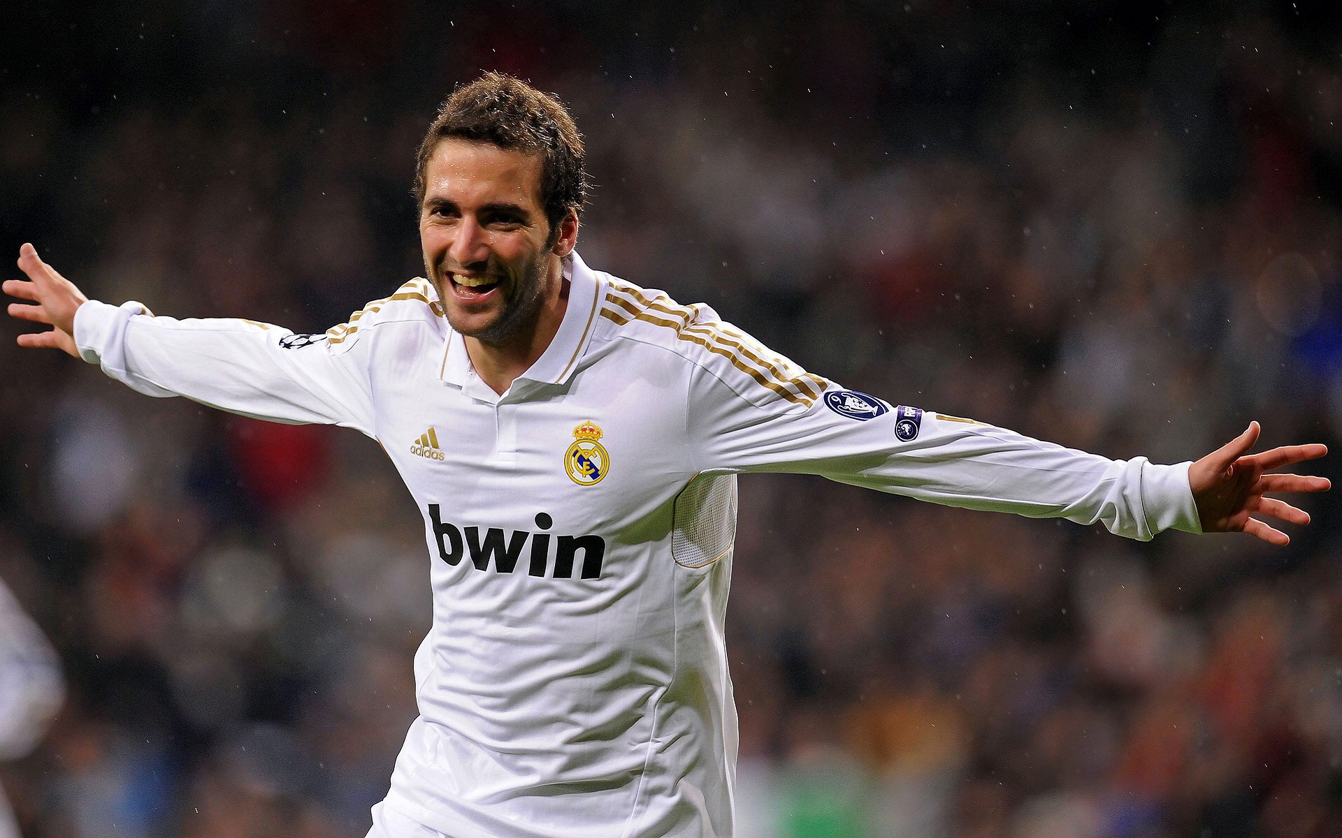 金玟哉状态火热,韩国防线能否抵挡塞维利亚的欧陆风暴?