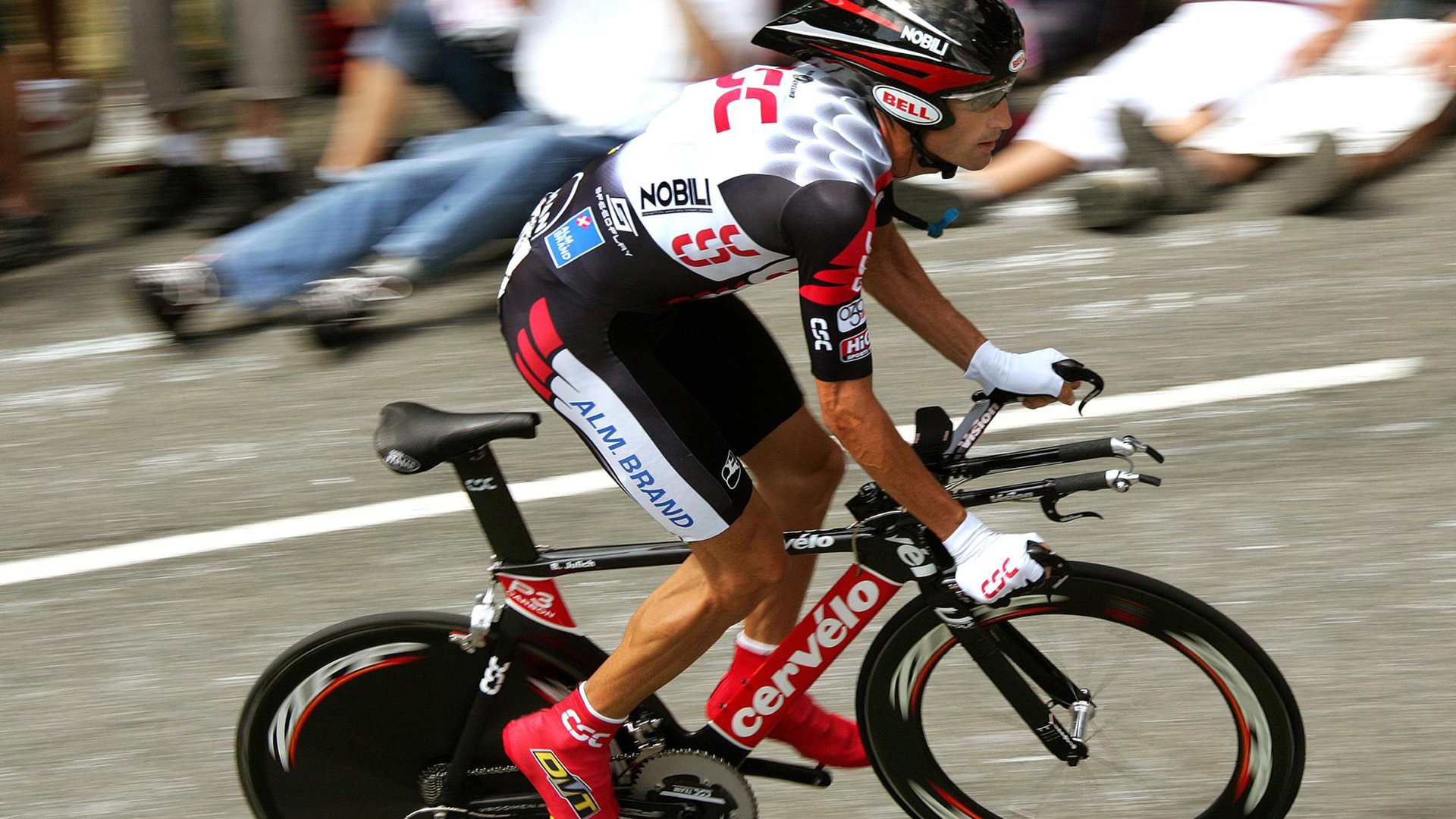 法网红土铸就王朝，辛纳领军碾压美网霸权